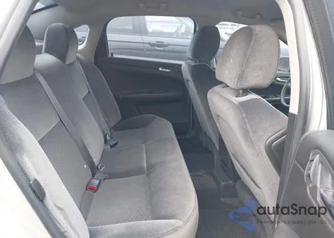 2013 Chevrolet Impala Ls z USA, uszkodzony, nr VIN 2G1WF5E37D1263226